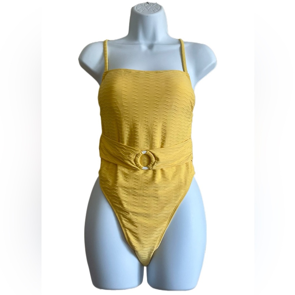 Cupshe Yellow One-Piece Swimsuit With O-Ring Self-Belt